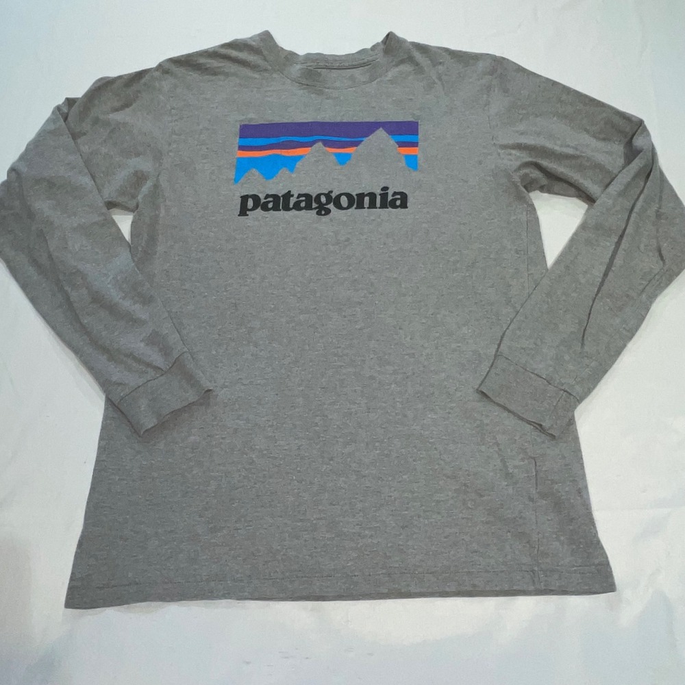 Patagonia Mens XS Fitz Roy Logo Long Sleeve T-Shirt Heather Grey Organic Cotton